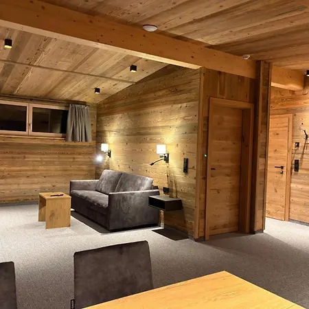 ホテル Alpenresort Panorama オーバーパーファス