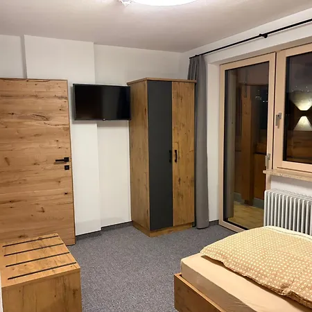 Alpenresort Panorama Apartman Oberperfuss