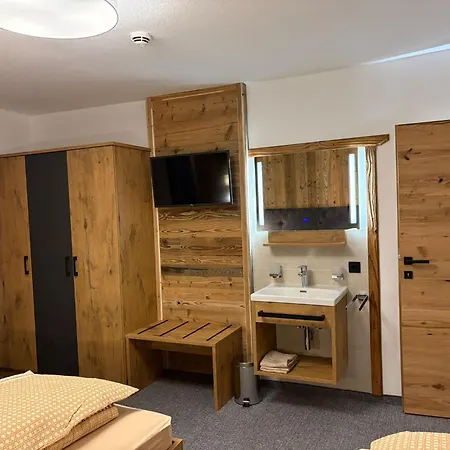 Alpenresort Panorama Apartment Oberperfuss