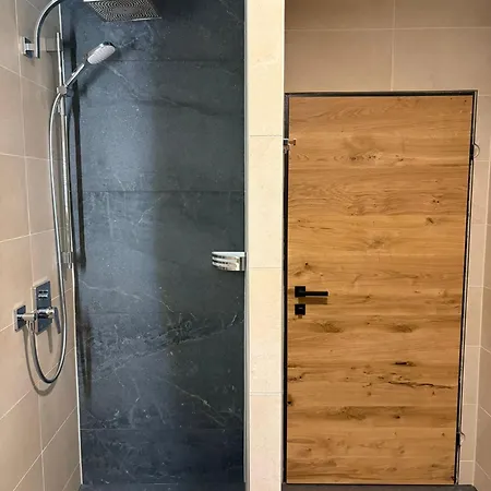 Alpenresort Panorama شقة