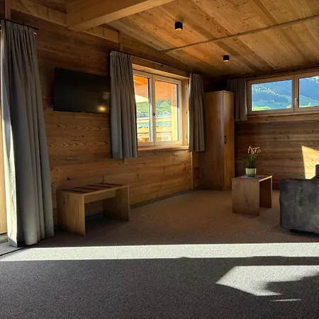 فندق Alpenresort Panorama *
