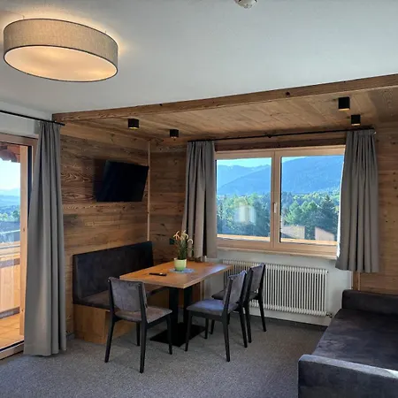 فندق Alpenresort Panorama *